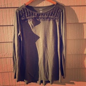 Size L cotton long sleeve shirt